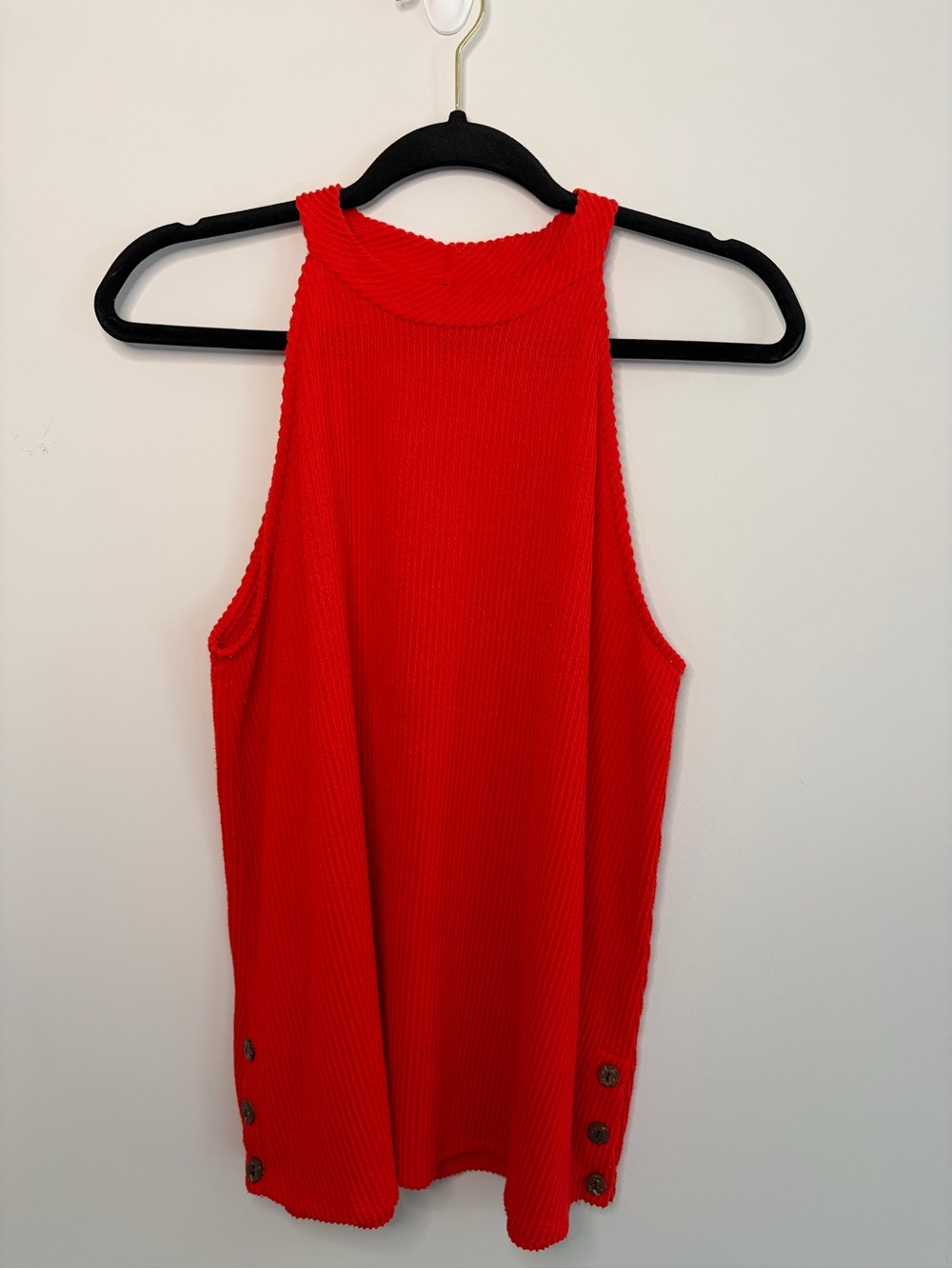 W5 Red Ribbed High-Neck Tank with Side Button Accents